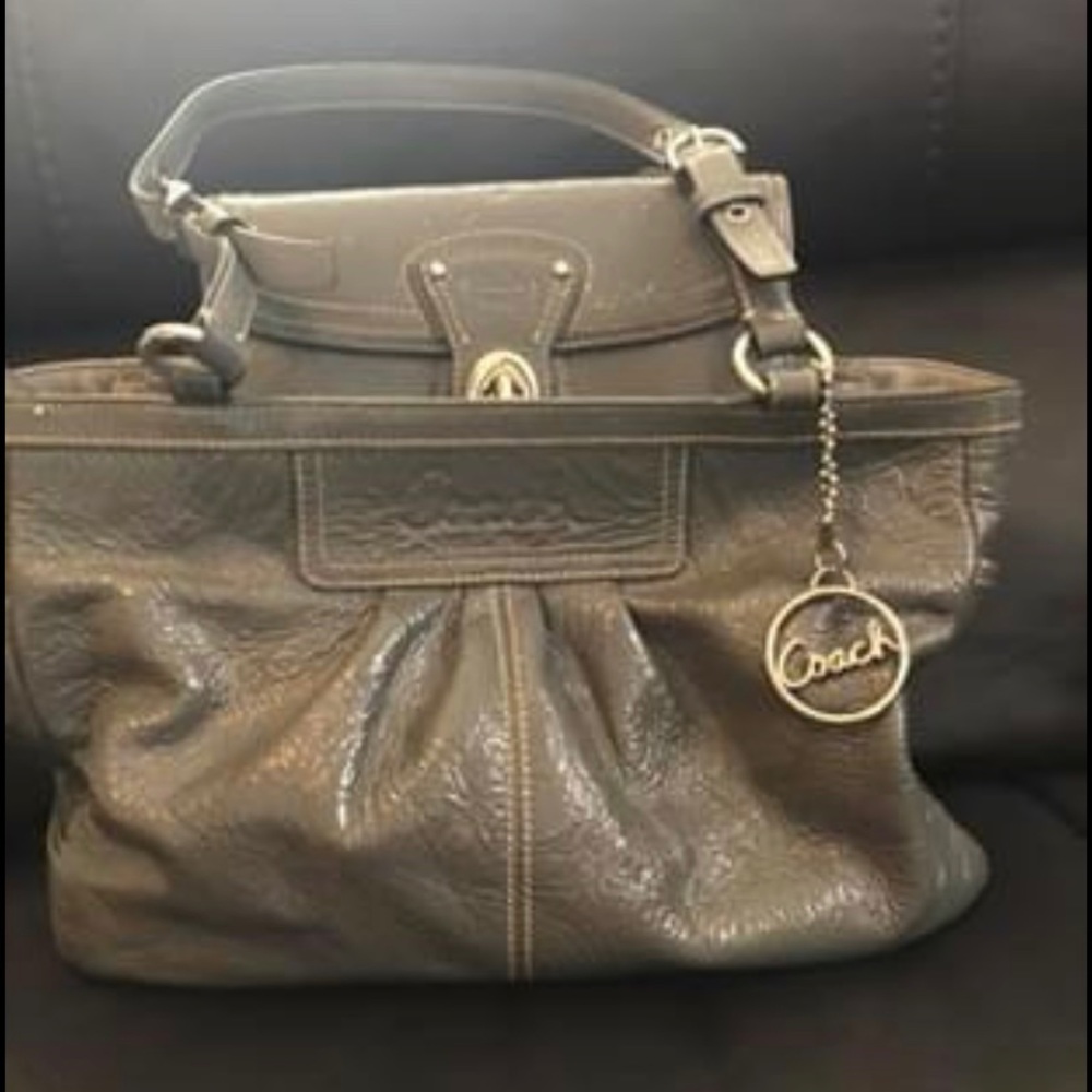 Coach purse and wallet set